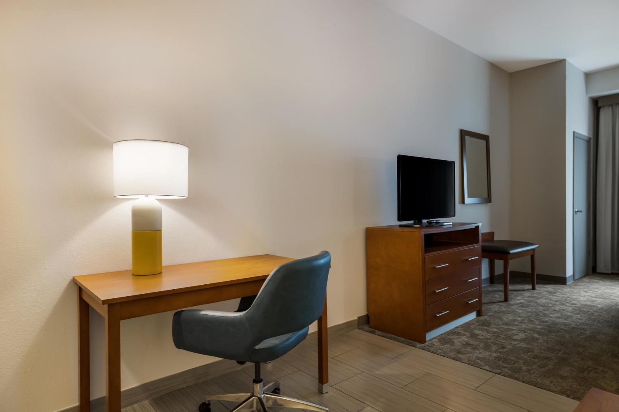 Comfort Suites Denham Springs Eksteriør billede