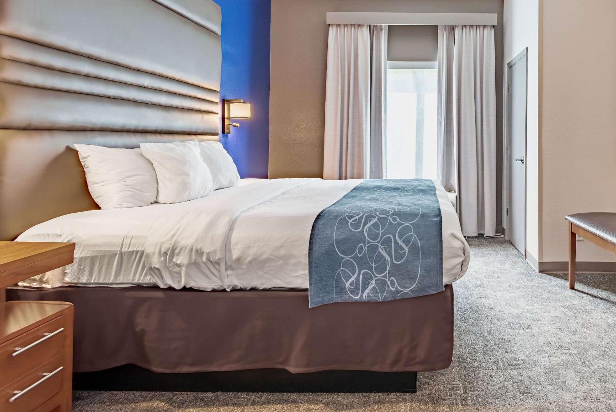 Comfort Suites Denham Springs Eksteriør billede
